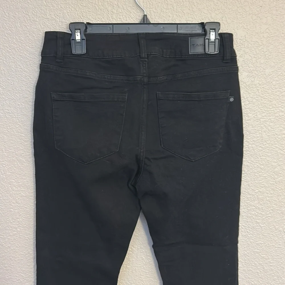 Women’s black skinny jeans size 10.